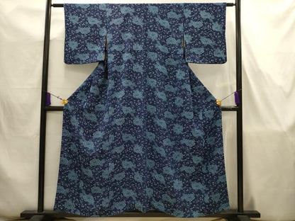 平和屋着物■上質な小紋　本藍　型染め　花唐草文　鬼しぼ縮緬　正絹　逸品　AABJ7723sx