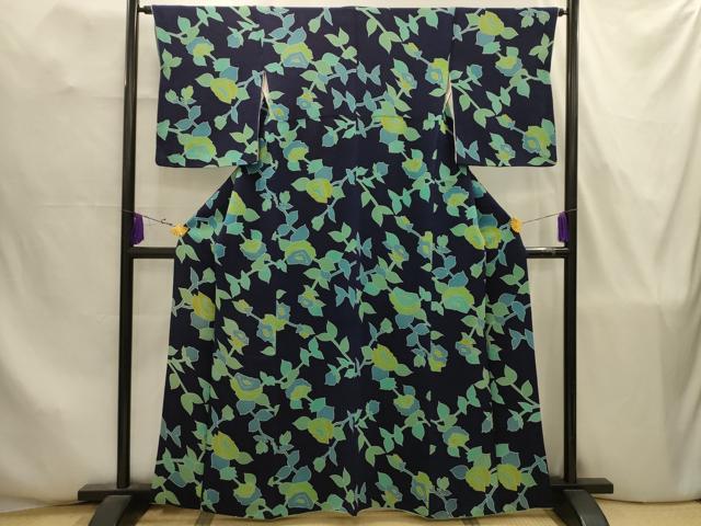 平和屋着物■上質な小紋　ろうけつ染め　枝花文　鬼しぼ縮緬　正絹　逸品　AABJ7834sx