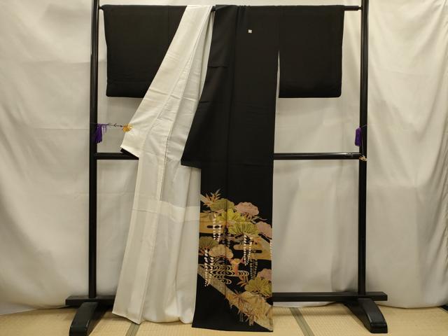 平和屋着物■豪華黒留袖　飛鶴浜松文　金彩　正絹　逸品　AABJ7853sx