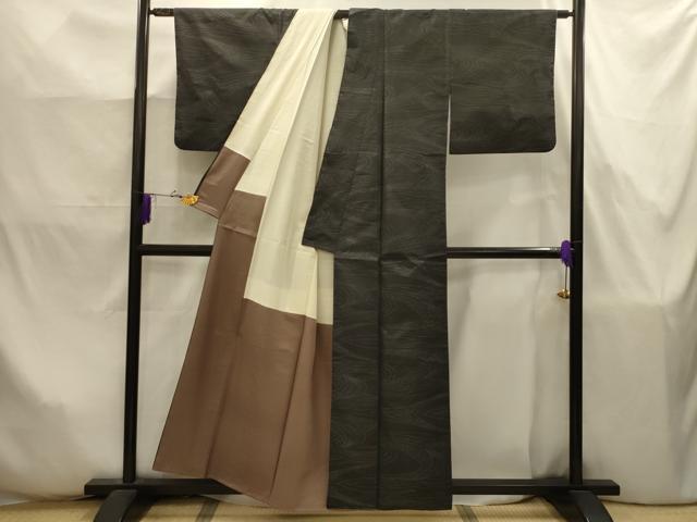 平和屋着物■本場大島紬　流水文　黒地　正絹　逸品　AABJ7873sx