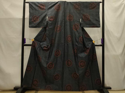 平和屋着物■本場大島紬　麻の葉亀甲文　正絹　逸品　AABJ7918sx