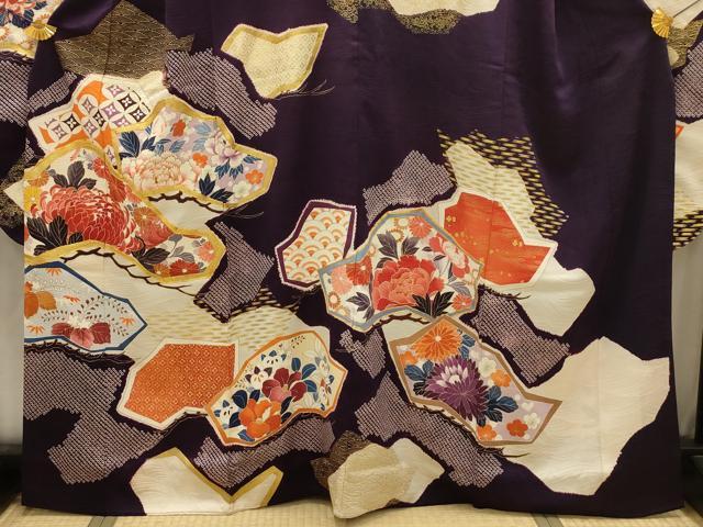 平和屋着物■豪華振袖　駒刺繍　吉祥花文　金彩　正絹　逸品　AABJ7935sx