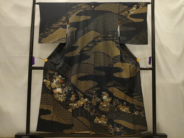 平和屋着物■訪問着　駒刺繍　吉祥花文　黒地　金銀彩　正絹　逸品　AABJ7958sx