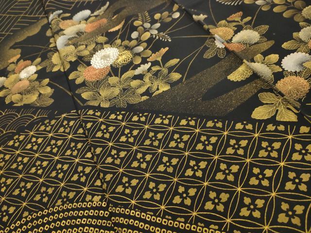 平和屋着物■訪問着　駒刺繍　吉祥花文　黒地　金銀彩　正絹　逸品　AABJ7958sx