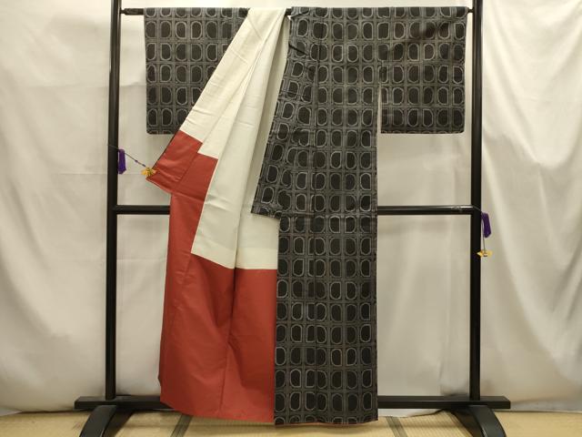 平和屋着物■本場大島紬　7マルキ　幾何学文様　黒地　正絹　逸品　AABJ7991sx