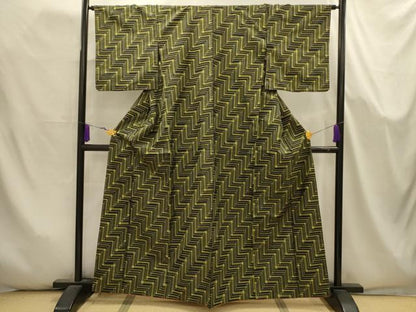 平和屋着物■上質な紬　幾何学文様　黒地　正絹　逸品　AABJ8000sx