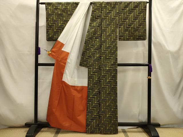 平和屋着物■上質な紬　幾何学文様　黒地　正絹　逸品　AABJ8000sx