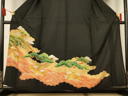 平和屋着物＊夏物　黒留袖　絽　刺繍　立波笹松文　金彩　正絹　逸品　AABJ8155jd
