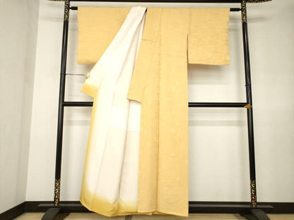 平和屋着物●上質な色無地　吉祥地紋　萱草色　正絹　逸品　AABJ8170ck