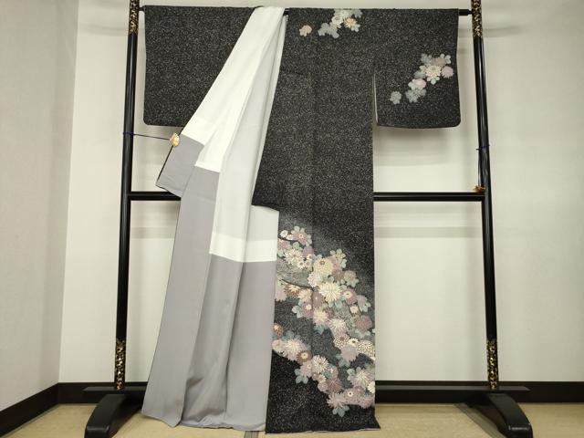 平和屋着物●訪問着　菊尽くし　たたき染め　黒地　金彩　正絹　逸品　AABJ8172ck