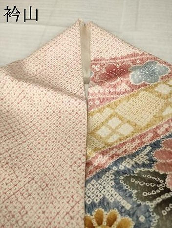 平和屋着物●豪華振袖　駒刺繍　蔓帯花文　金彩　正絹　逸品　AABJ8192ck