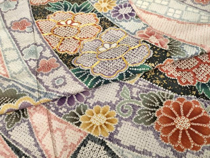 平和屋着物●豪華振袖　駒刺繍　蔓帯花文　金彩　正絹　逸品　AABJ8192ck