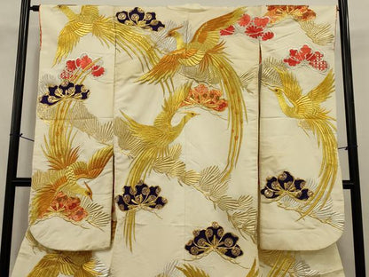 平和屋本店●色打掛　和装　婚礼　結婚式　花嫁　神社挙式　総刺繍　駒刺繍　鳳凰松文　金銀糸　逸品　AABJ8244ou