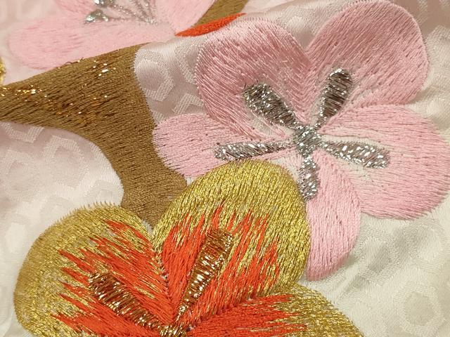 平和屋本店●お引きずり・お引き摺り・引き振袖　和装　結婚式　舞妓　芸妓　芸者　衣装　総刺繍　扇面梅文　金銀糸　AABJ8253ou