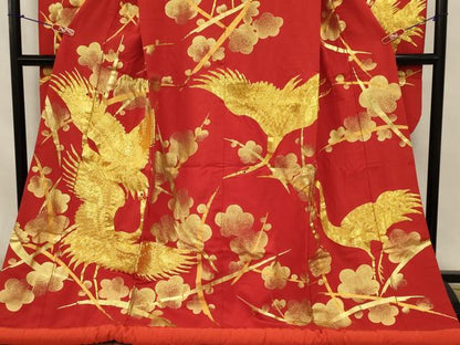 平和屋本店●色打掛　和装　婚礼　結婚式　花嫁　神社挙式　駒刺繍　鶴に枝梅　金彩　逸品　AABJ8259ou