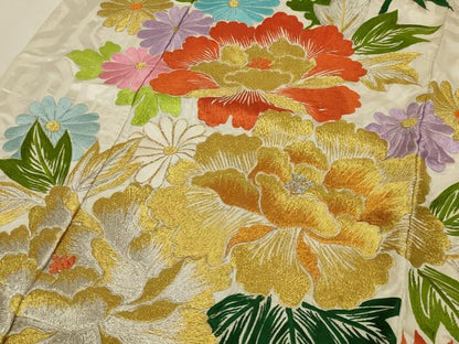 平和屋本店●色打掛　和装　婚礼　結婚式　花嫁　神社挙式　総刺繍　草花文　金銀糸　逸品　AABJ8277ou