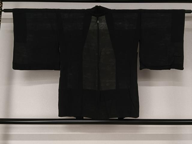 平和屋着物▽羽織　スリーシーズン　春夏秋　塵除け　流水花文　黒地　正絹　逸品　AABJ8313jh
