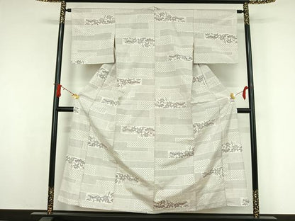 平和屋着物▽上質な紬　単衣　横段松文　正絹　逸品　AABJ8395jh
