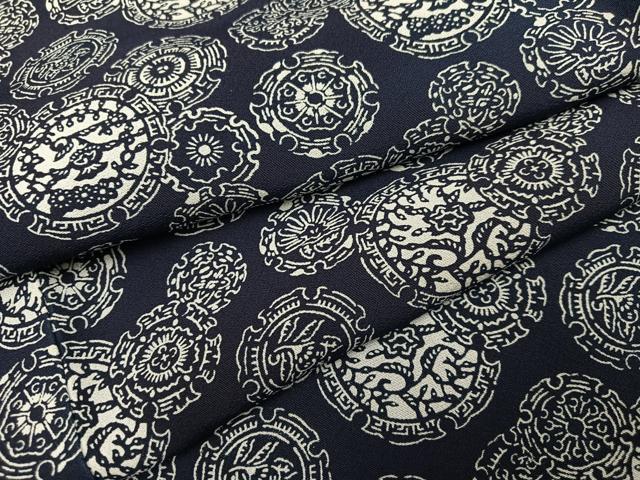 平和屋着物●上質な小紋　藍　型染め　雪輪文　正絹　逸品　AABJ8402ph
