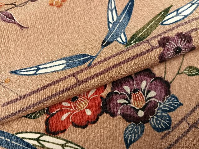 平和屋着物●上質な小紋　型染め　飛鶴草花文　鬼しぼ縮緬　正絹　逸品　AABJ8405ph