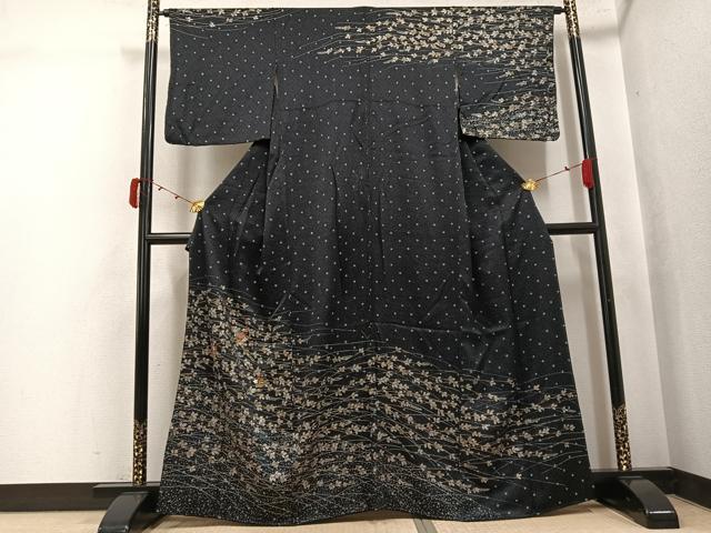平和屋着物●訪問着　絞り　刺繍　草花文　金彩　正絹　逸品　AABJ8416ph