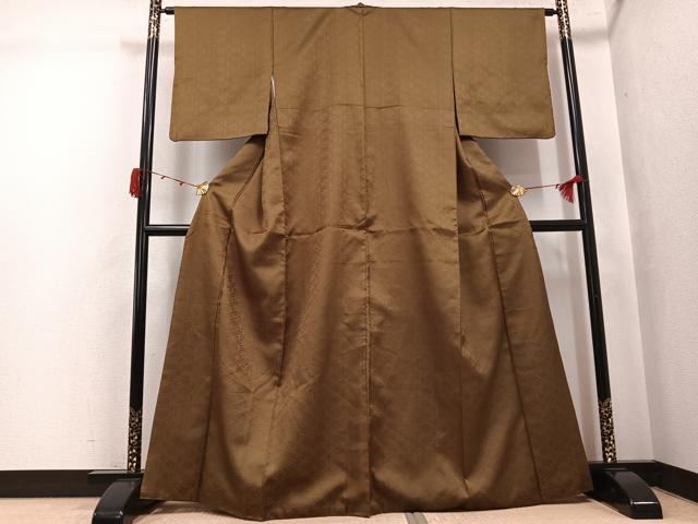 平和屋着物●お召　色無地　鶯茶色　正絹　逸品　AABJ8418ph