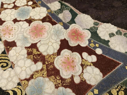 平和屋着物●豪華振袖　絞り　草花文　暈し染め　金彩　金通し地　正絹　逸品　AABJ8426ph