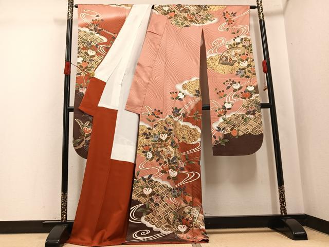 平和屋着物●豪華振袖　駒刺繍　地紙花文　金彩　ロング丈　正絹　逸品　AABJ8432ph