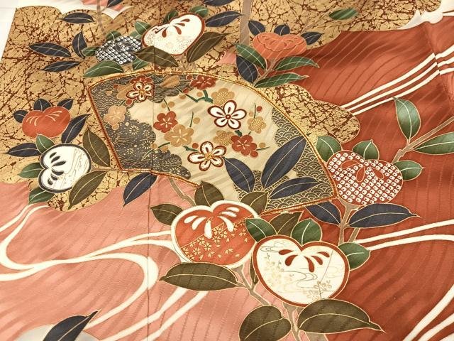 平和屋着物●豪華振袖　駒刺繍　地紙花文　金彩　ロング丈　正絹　逸品　AABJ8432ph