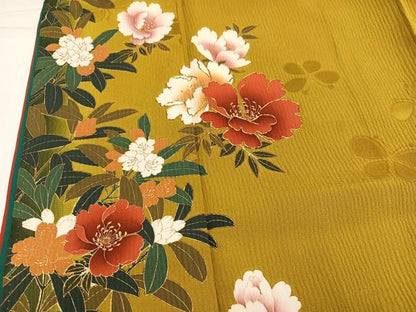 平和屋着物●豪華振袖　駒刺繍　花蝶文　暈し染め　金彩　正絹　逸品　AABJ8437ph