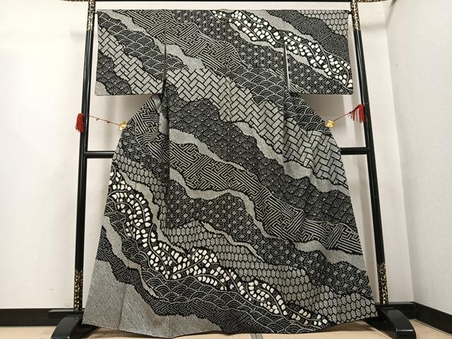 平和屋着物●訪問着　総絞り　吉祥文　黒地　正絹　逸品　AABJ8472ph