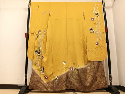 平和屋着物●豪華振袖　兎草花文　金彩　正絹　逸品　AABJ8512ph