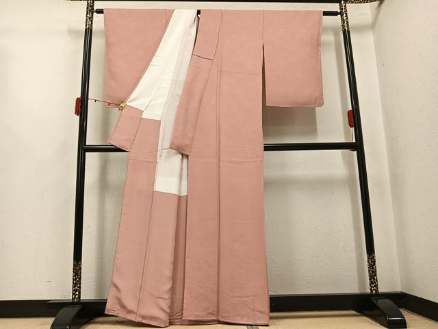 平和屋着物●本加賀友禅作家　押田正義監修　色無地　紗綾形地紋　ときがら茶色　正絹　逸品　未使用　AABJ8514ph