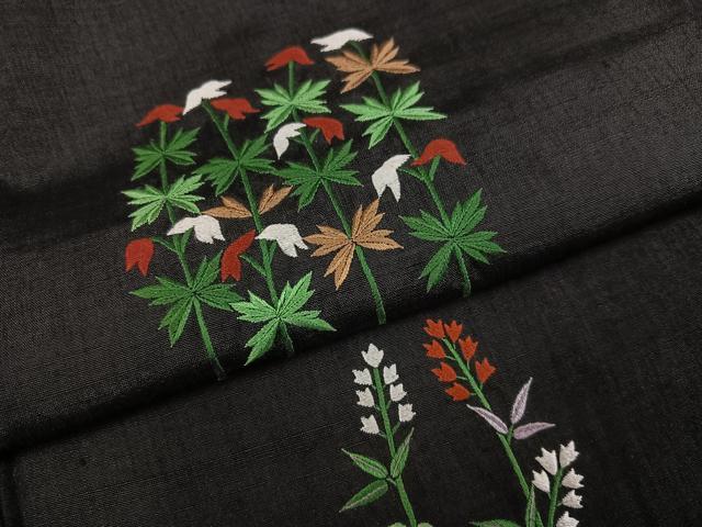 平和屋着物●訪問着　紬地　総刺繍　草花文　黒地　正絹　逸品　AABJ8517ph