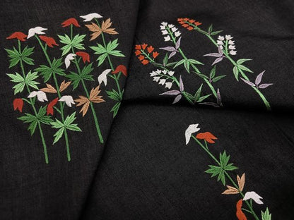 平和屋着物●訪問着　紬地　総刺繍　草花文　黒地　正絹　逸品　AABJ8517ph