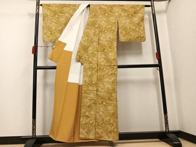 平和屋着物●上質な小紋　紬地　松　正絹　逸品　AABJ8519ph