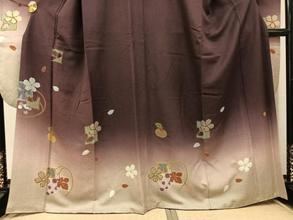 平和屋着物●豪華振袖　成り物　葡萄　柿　桜　暈し染め　金彩　正絹　逸品　AABJ8525ph