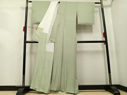 平和屋着物●本加賀友禅作家　藤村加泉監修　色無地　花唐草地紋　利休茶色　正絹　逸品　AABJ8529ph