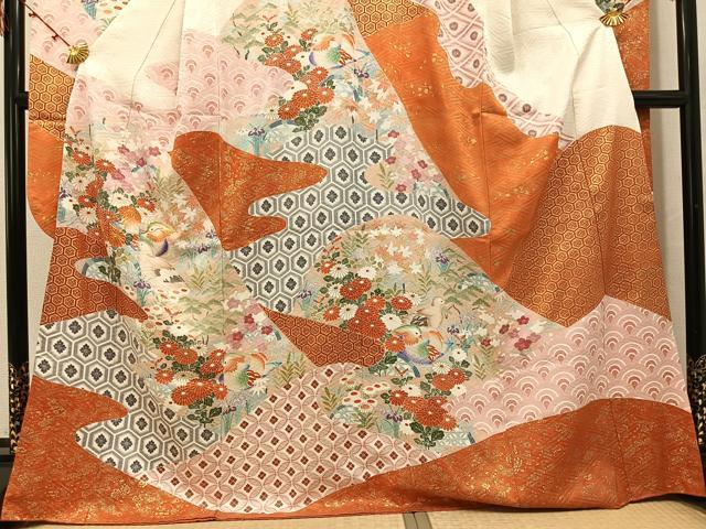 平和屋着物●豪華振袖　駒刺繍　鴛鴦吉祥花文　金彩　正絹　逸品　AABJ8535ph