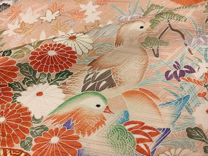 平和屋着物●豪華振袖　駒刺繍　鴛鴦吉祥花文　金彩　正絹　逸品　AABJ8535ph