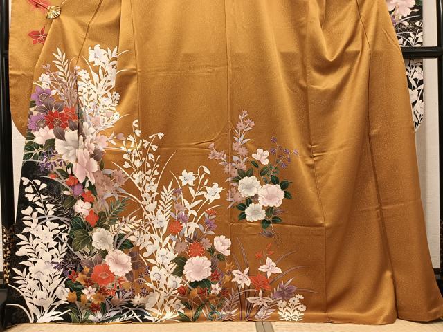 平和屋着物●豪華振袖　草花文　金彩　正絹　逸品　AABJ8540ph