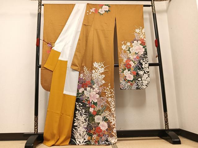 平和屋着物●豪華振袖　草花文　金彩　正絹　逸品　AABJ8540ph
