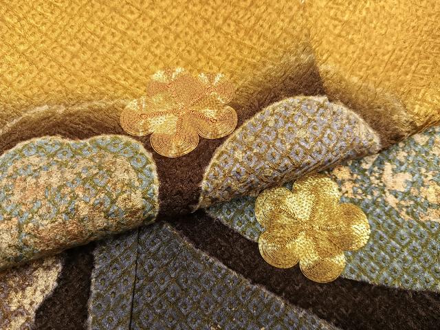 平和屋着物●豪華振袖　駒刺繍　絞り　舞花文　暈し染め　正絹　逸品　AABJ8541ph
