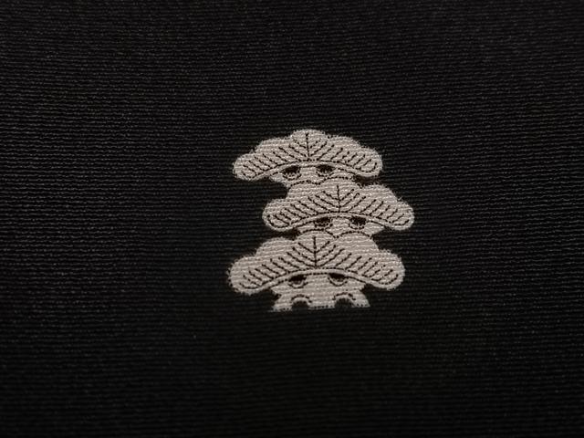 平和屋着物●豪華黒留袖　作家物　駒刺繍　宝尽くし　金彩　正絹　逸品　AABJ8555ph