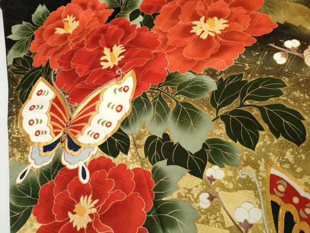 平和屋着物●豪華振袖　駒刺繍　花蝶文　黒地　金彩　ロング丈　正絹　逸品　AABJ8593cs