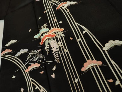 平和屋着物●訪問着　駒刺繍　松　黒地　金銀彩　正絹　逸品　AABJ8609cs