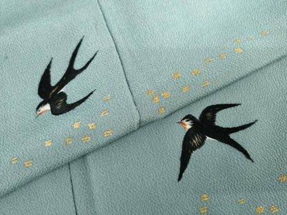 平和屋着物●人形作家・ホリヒロシ　訪問着　刺繍　燕　金糸　金彩　鬼しぼ縮緬　正絹　逸品　AABJ8633cs