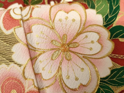 平和屋着物●豪華振袖　駒刺繍　花筏舞蝶文　暈し染め　金彩　正絹　逸品　AABJ8646cs