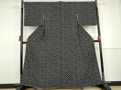 平和屋着物●上質な小紋　型染め　吉祥花宝尽くし　黒地　正絹　逸品　AABJ8656cs