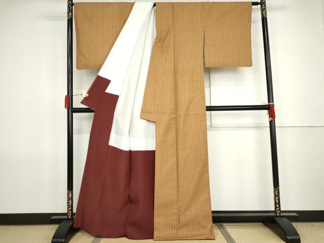 平和屋着物●山下八百子　本場黄八丈　紬　市松綾織　縞　正絹　逸品　AABJ8682cs